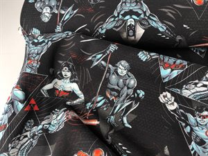 Bomuldsjersey - med superheltene batman og superman